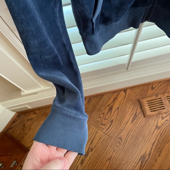 Juicy Couture Classic Velour Sweatshirt - Picture 4 of 9